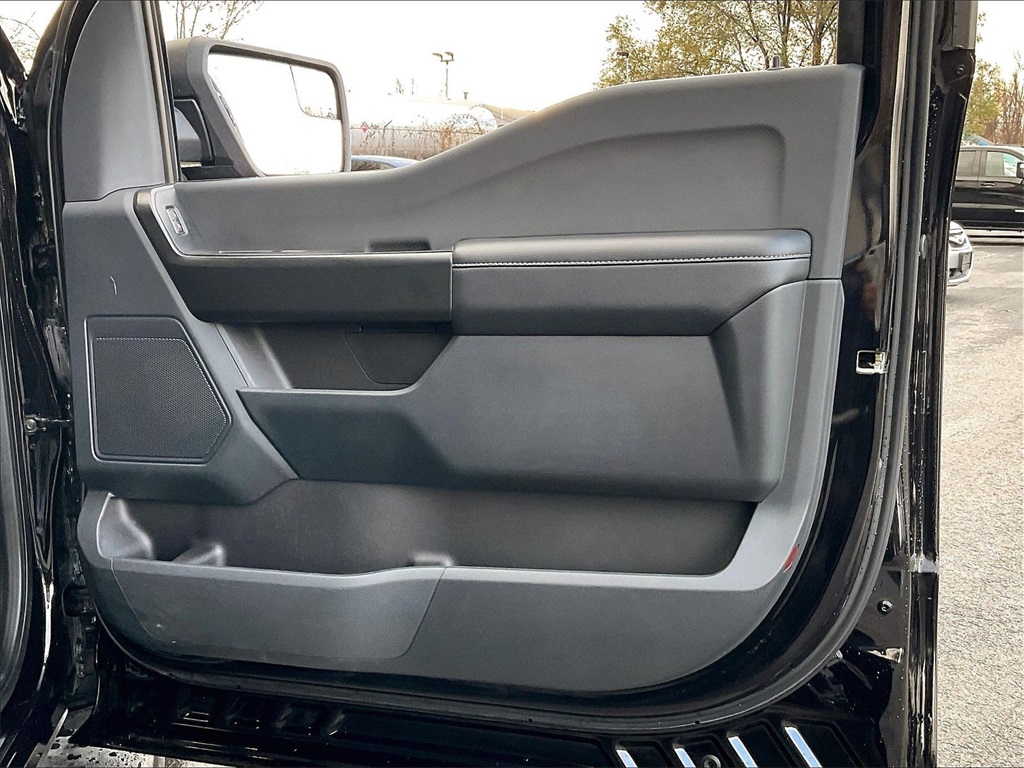 2022 Ford F-150 XL - Photo 25