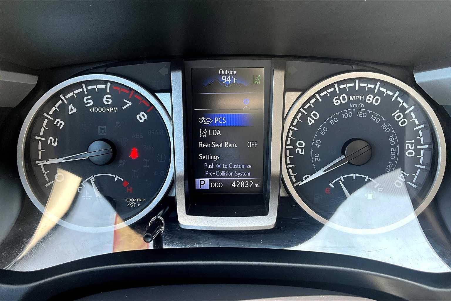 2023 Toyota Tacoma SR5 - Photo 24