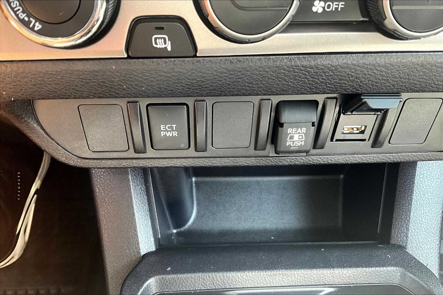2023 Toyota Tacoma SR5 - Photo 25