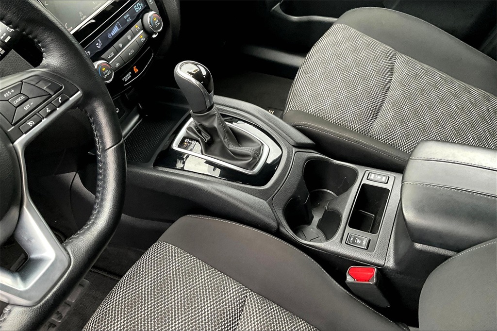2022 Nissan Rogue Sport SV - Photo 20