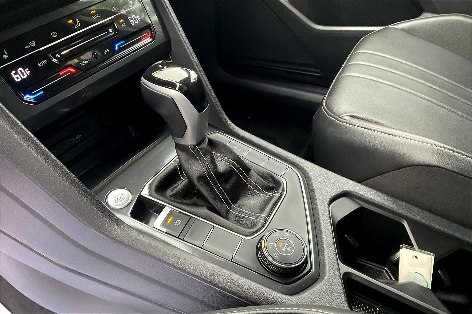 2024 Volkswagen Tiguan SE - Photo 20
