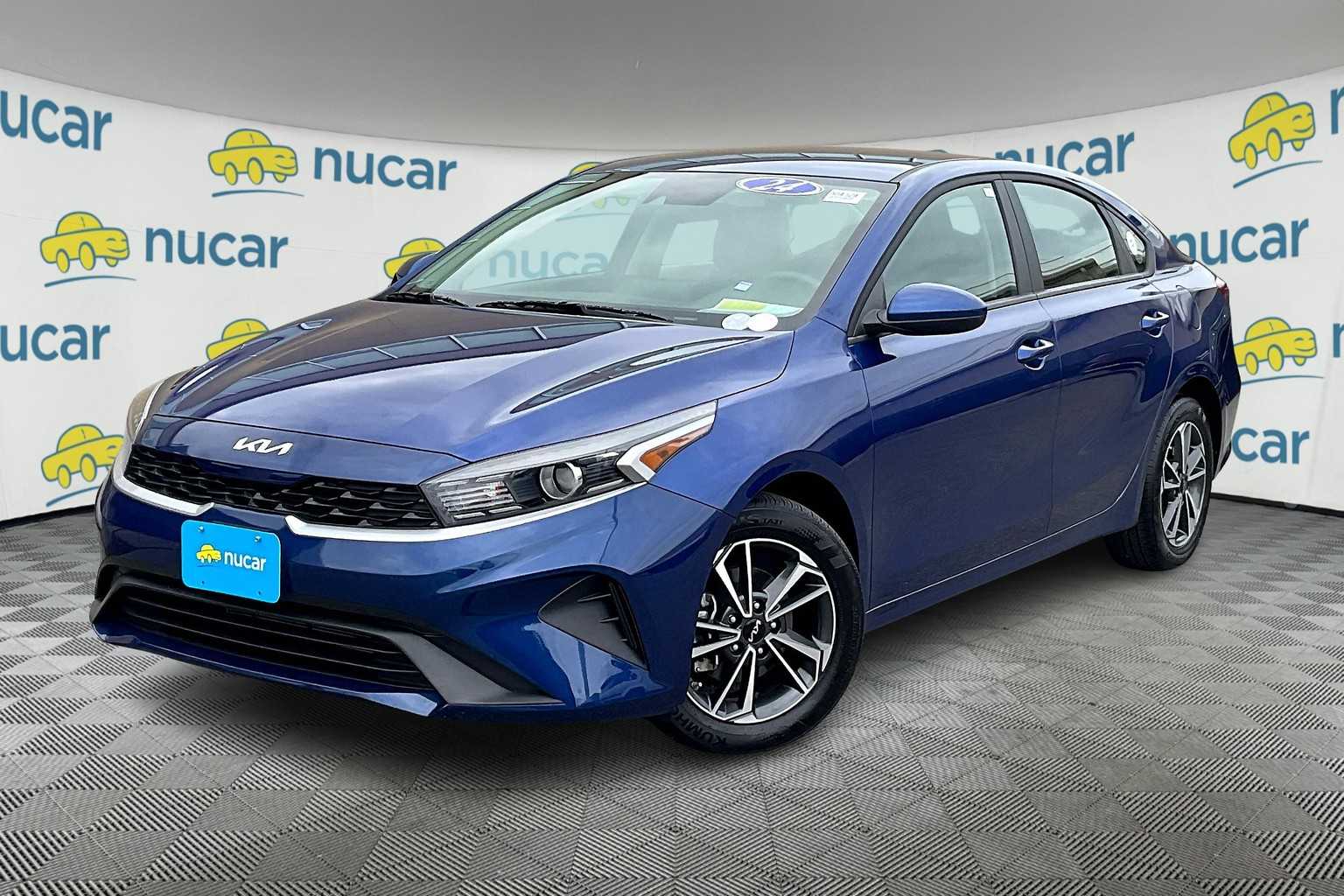 2024 Kia Forte LXS - Photo 3
