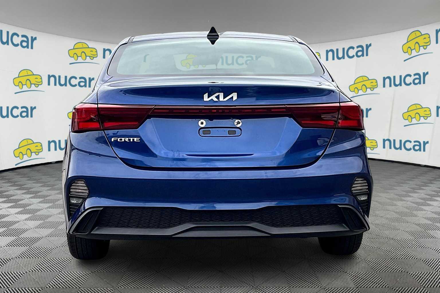 2024 Kia Forte LXS - Photo 5