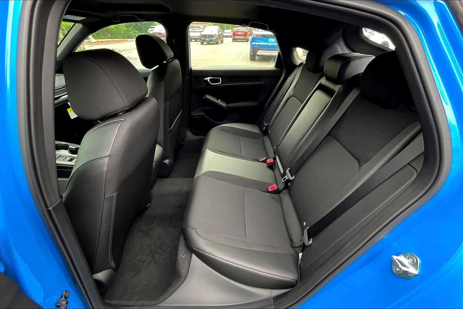 2025 Honda Civic Hatchback Hybrid Sport - Photo 15