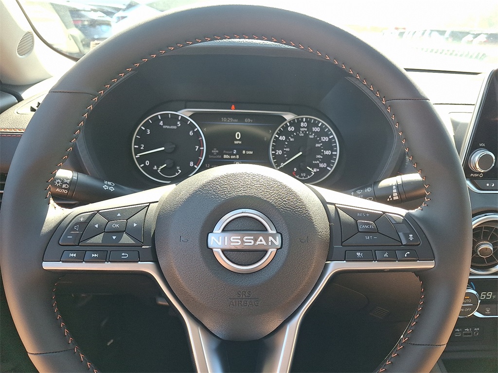 2025 Nissan Sentra SR - Photo 14