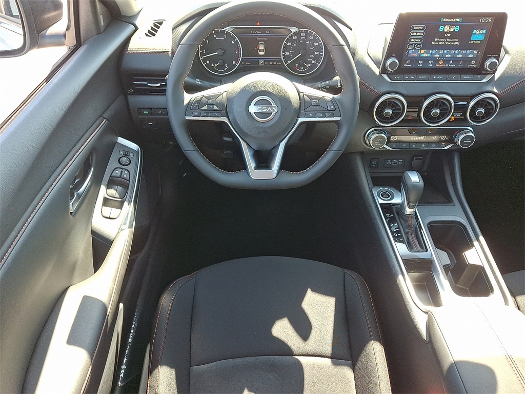 2025 Nissan Sentra SR - Photo 7