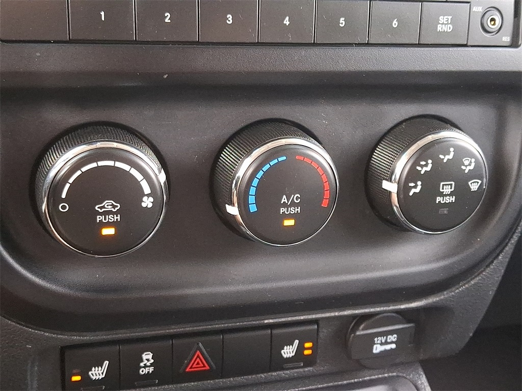 2016 Jeep Patriot Latitude - Photo 15
