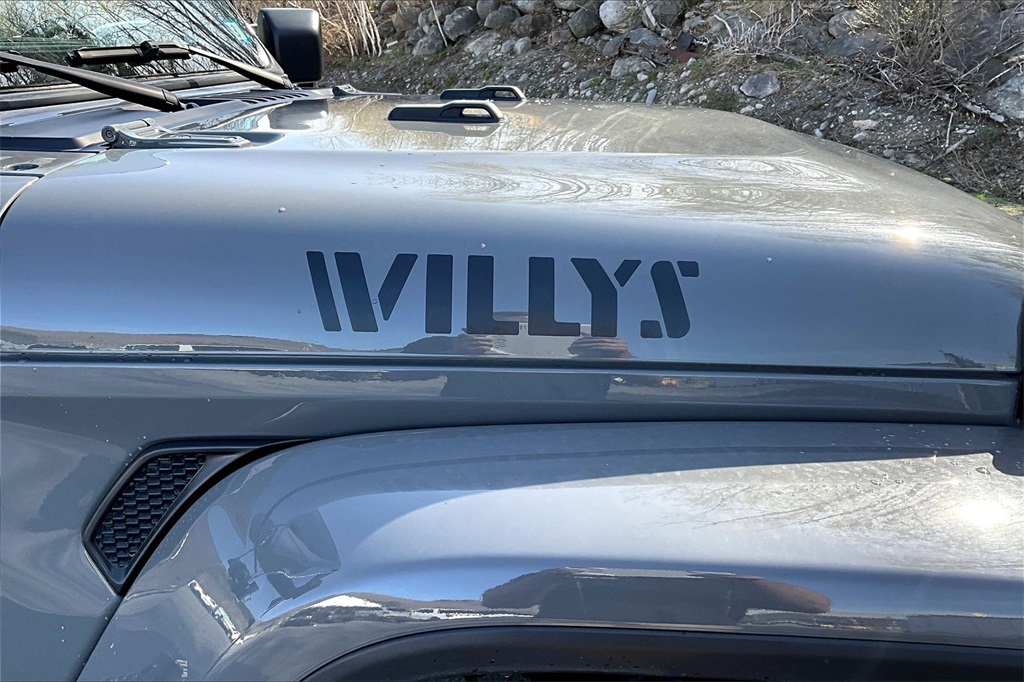 2023 Jeep Gladiator Willys - Photo 29
