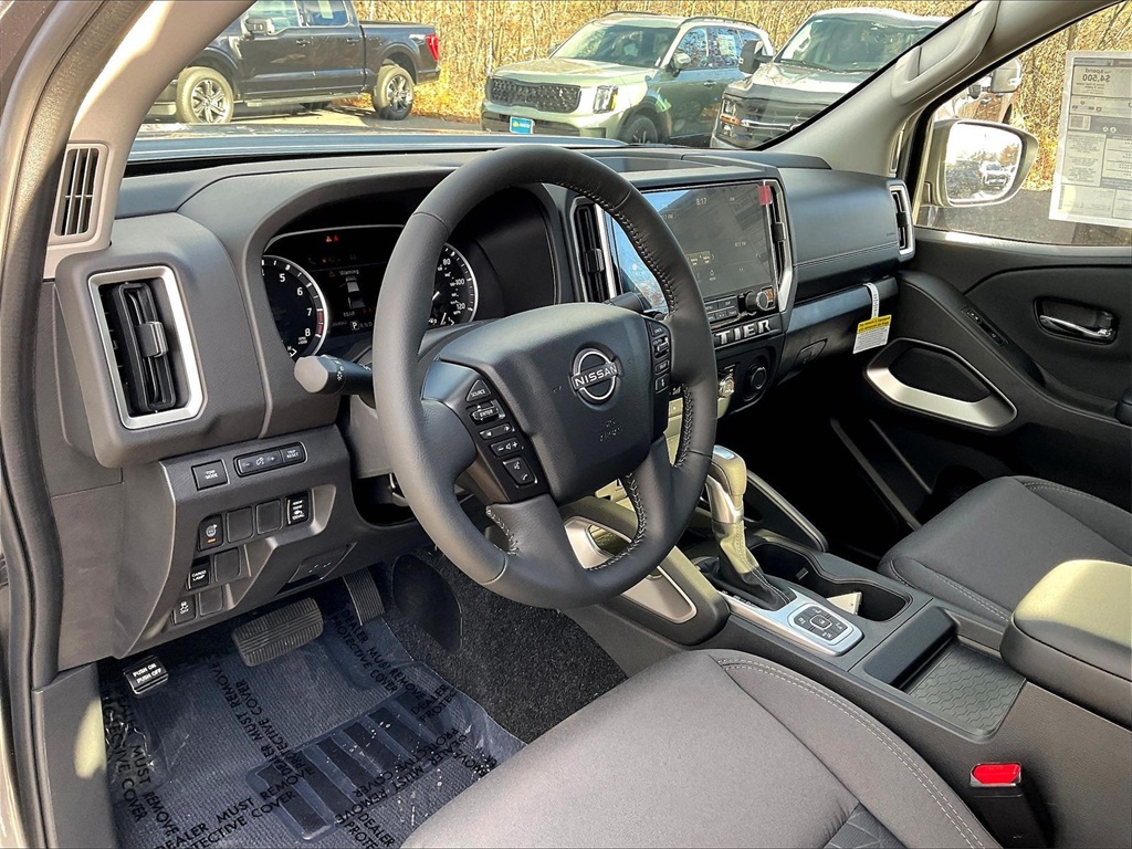 2026 Nissan Frontier SV - Photo 9