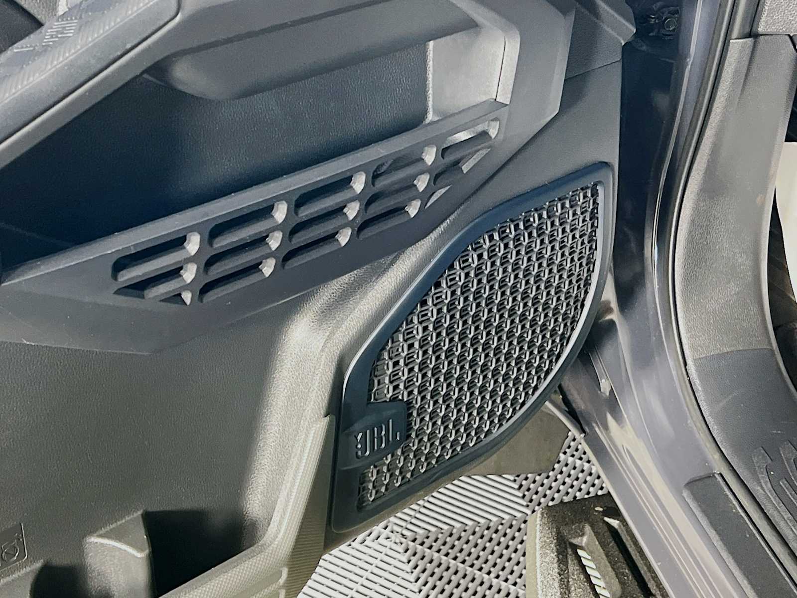 2024 Toyota Tacoma TRD Off Road - Photo 19
