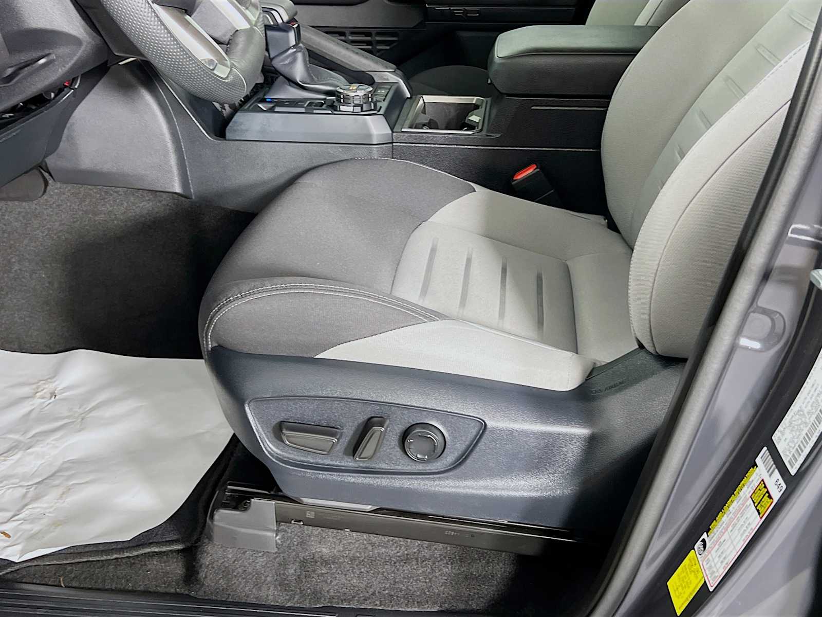 2024 Toyota Tacoma TRD Off Road - Photo 20