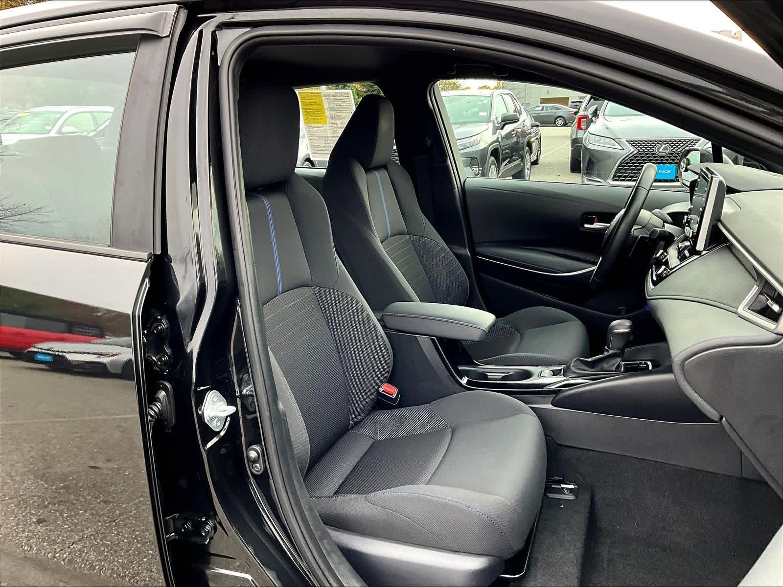 2021 Toyota Corolla SE - Photo 11