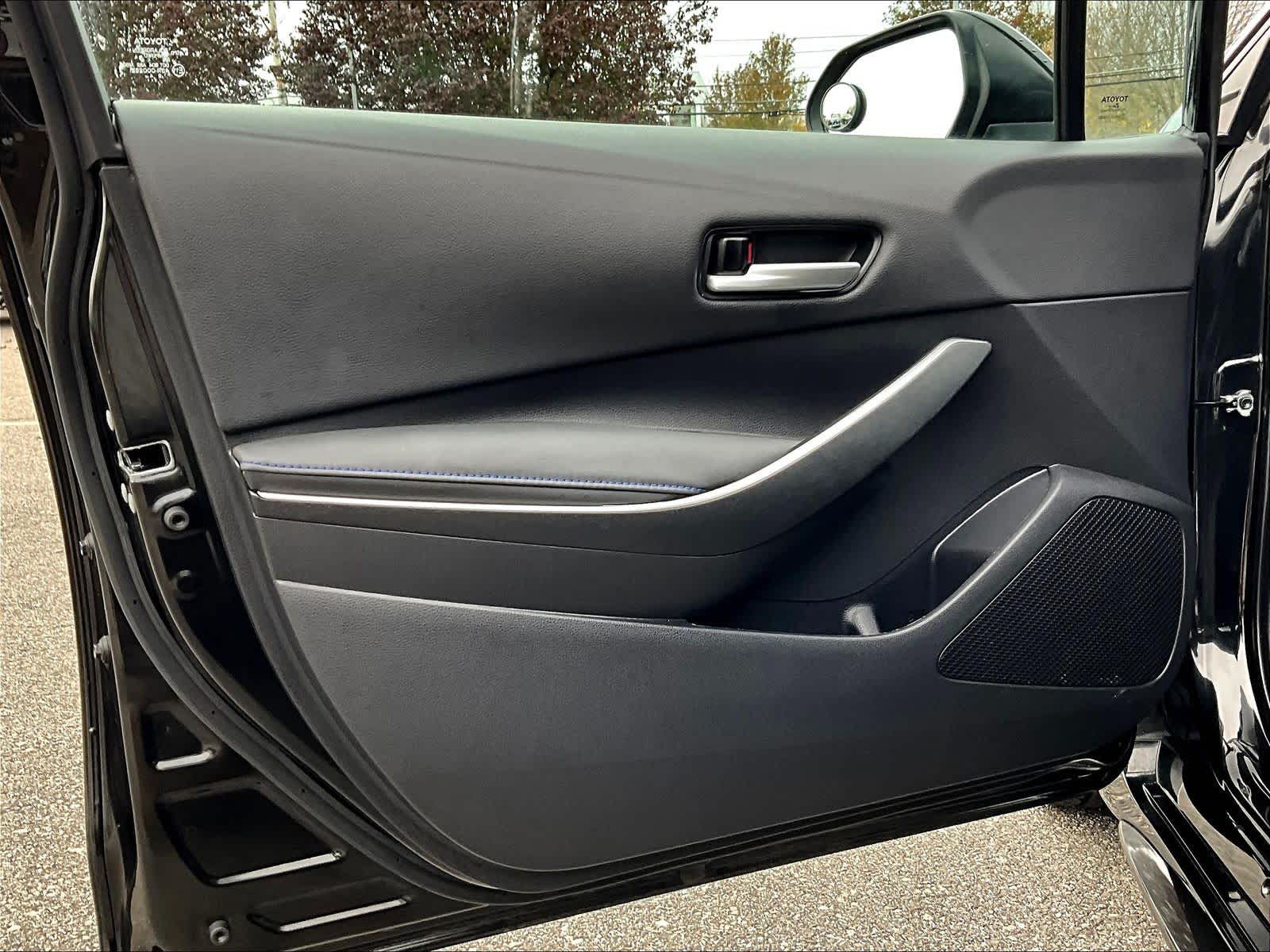 2021 Toyota Corolla SE - Photo 9