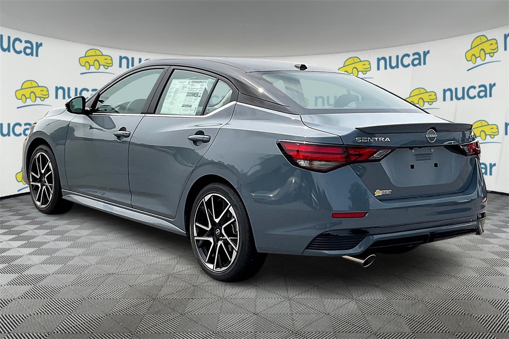 2025 Nissan Sentra SR - Photo 5