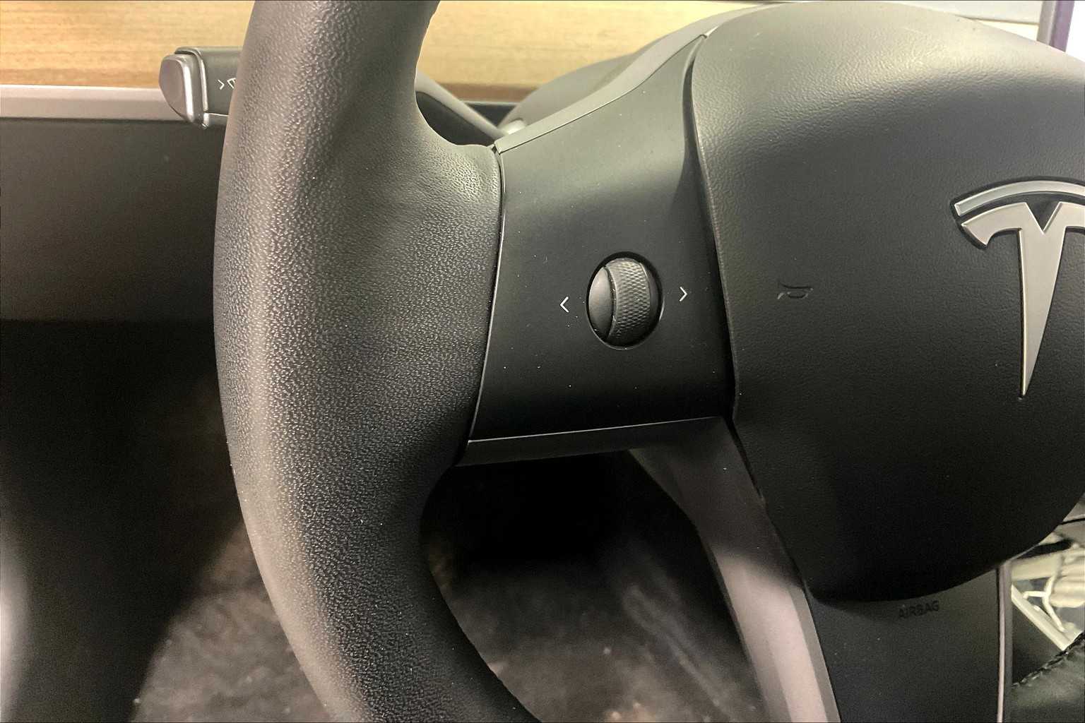 2020 Tesla Model 3 Long Range - Photo 23