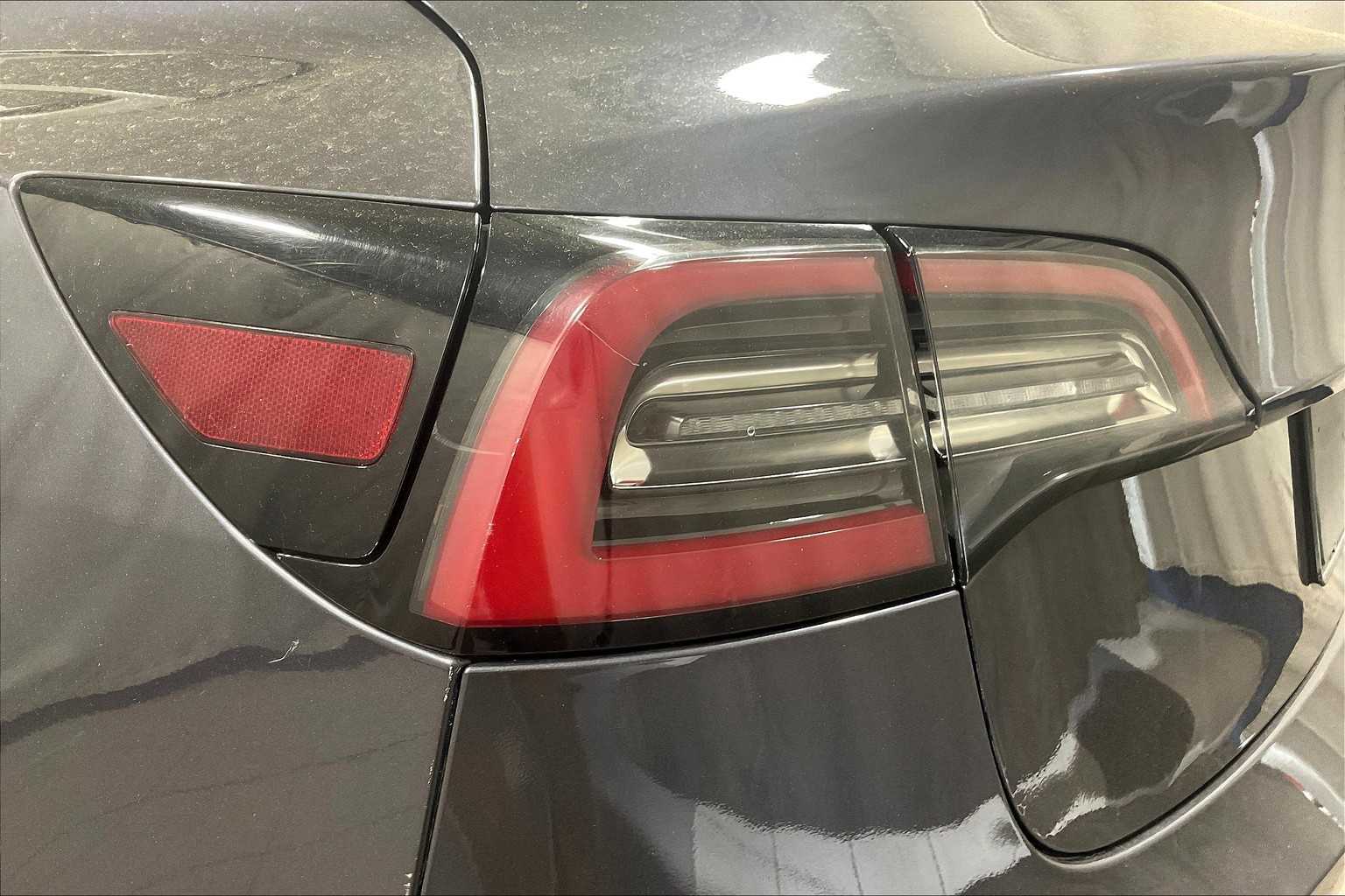 2020 Tesla Model 3 Long Range - Photo 33