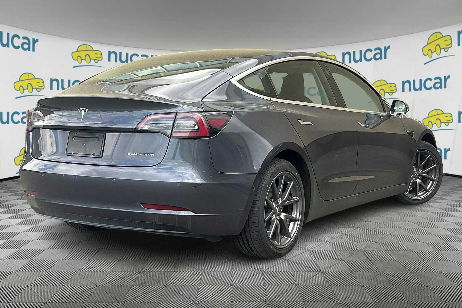 2020 Tesla Model 3 Long Range - Photo 6