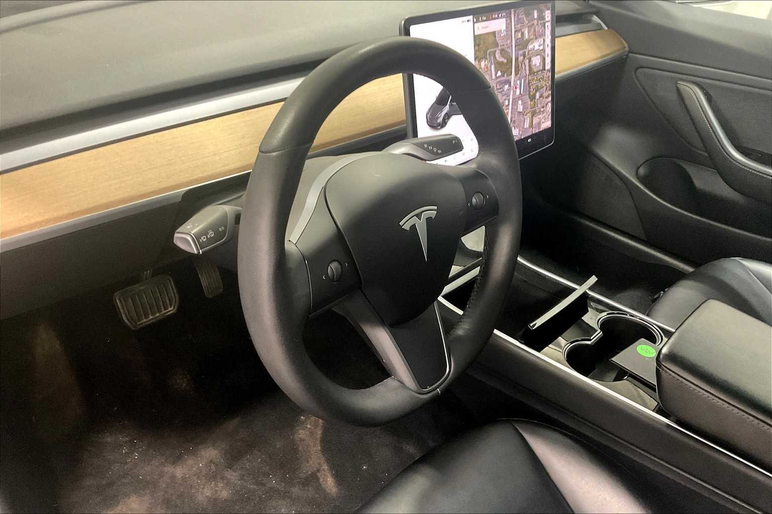 2020 Tesla Model 3 Long Range - Photo 8
