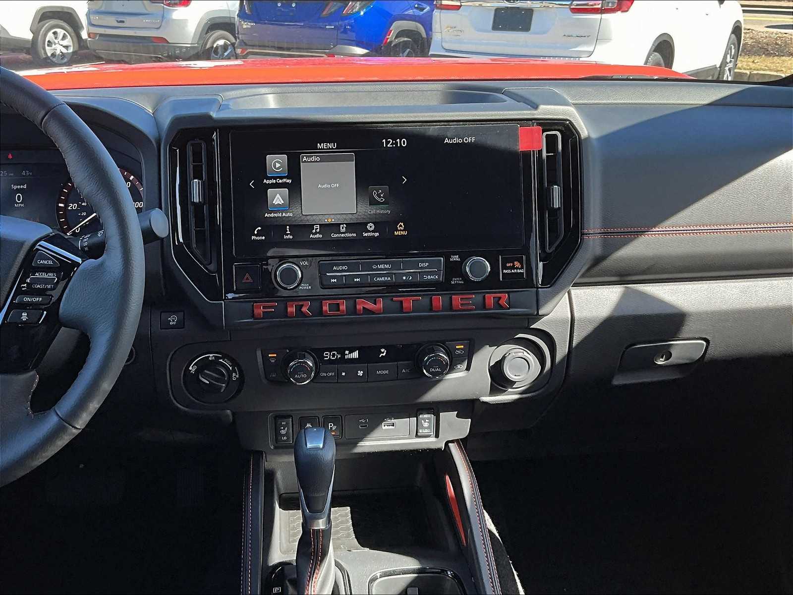 2025 Nissan Frontier PRO-4X - Photo 13