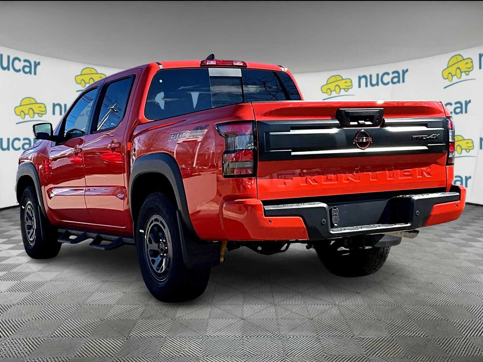 2025 Nissan Frontier PRO-4X - Photo 5