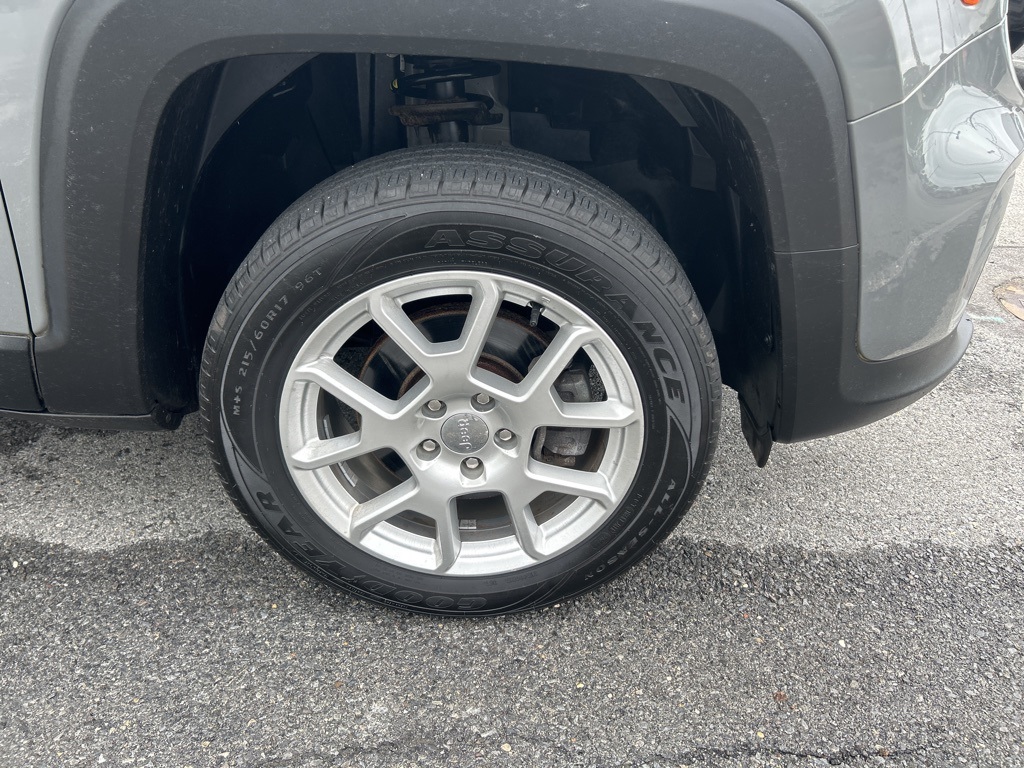 2020 Jeep Renegade Latitude - Photo 3