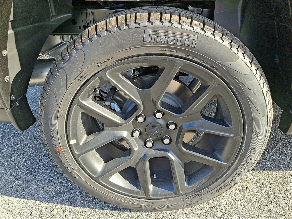 2026 Ram 1500 Laramie - Photo 5