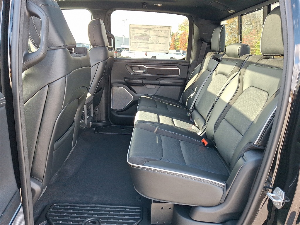 2026 Ram 1500 Laramie - Photo 6