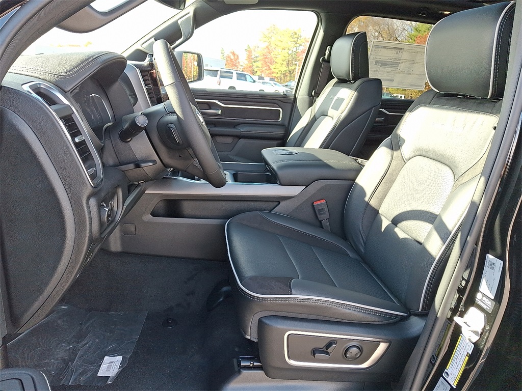 2026 Ram 1500 Laramie - Photo 9