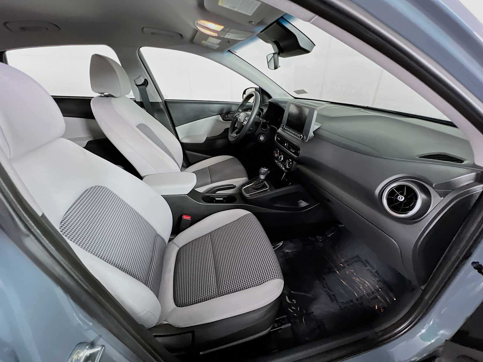 2022 Hyundai Kona SE - Photo 26