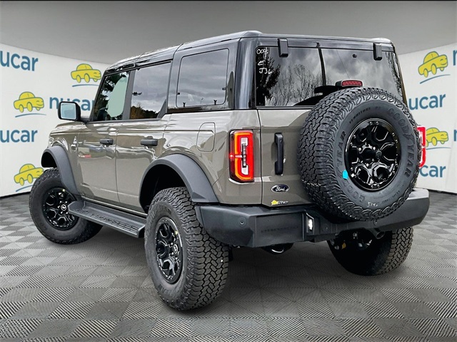 2025 Ford Bronco Outer Banks - Photo 4