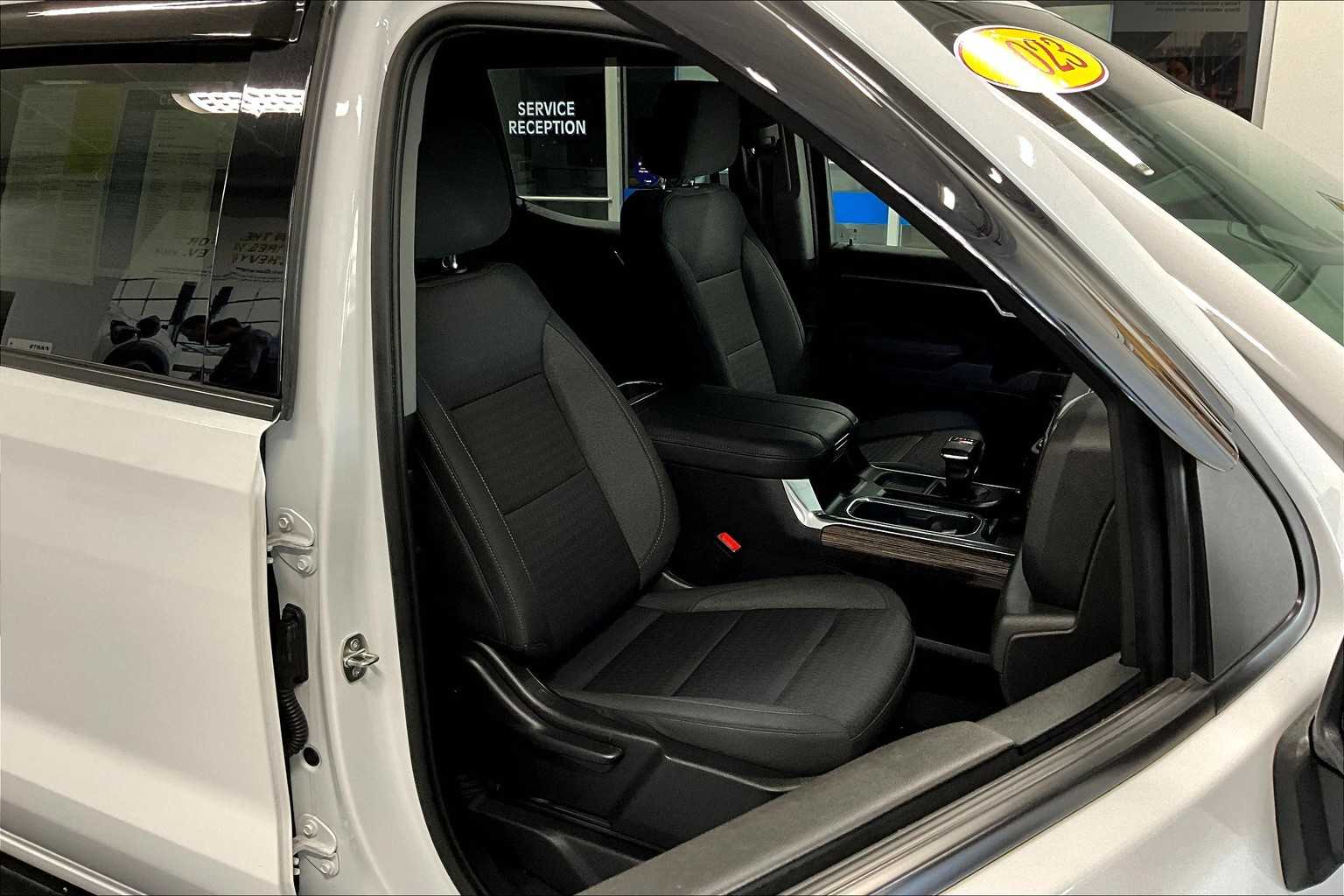 2023 GMC Sierra 1500 Elevation - Photo 11