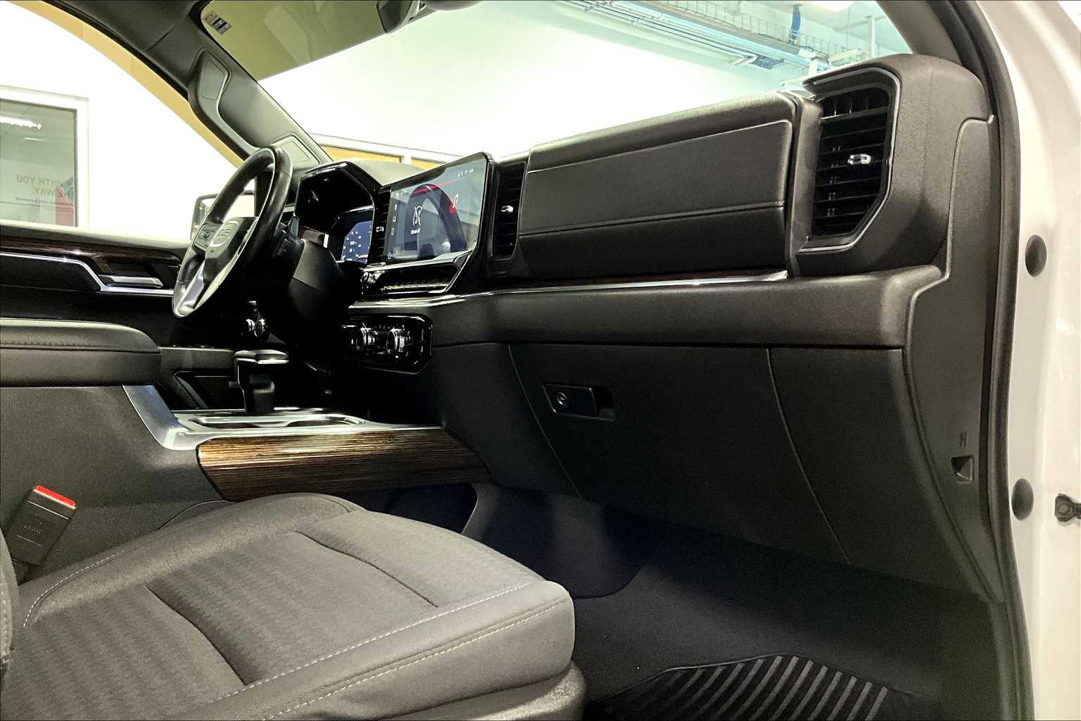 2023 GMC Sierra 1500 Elevation - Photo 14