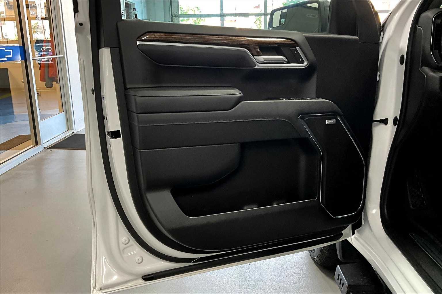 2023 GMC Sierra 1500 Elevation - Photo 9