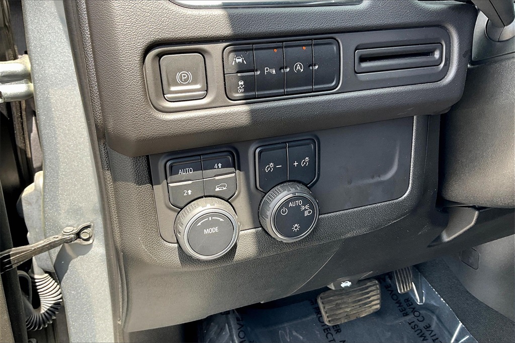 2023 Chevrolet Tahoe LT - Photo 26