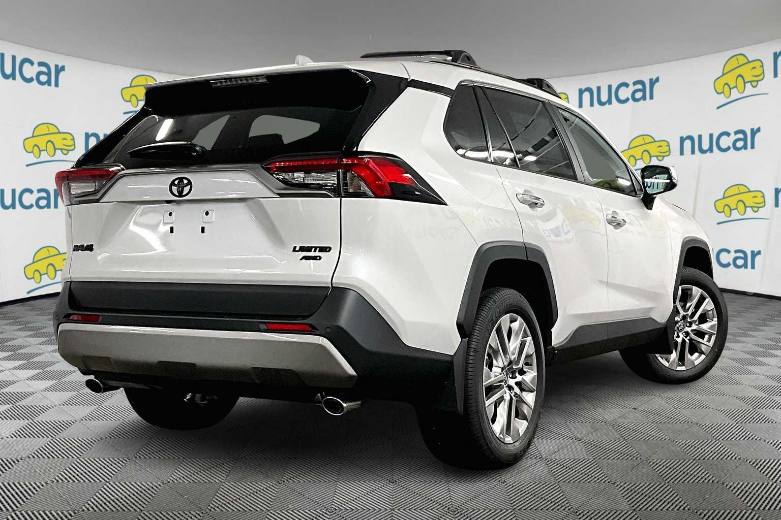 2025 Toyota RAV4 Limited - Photo 7