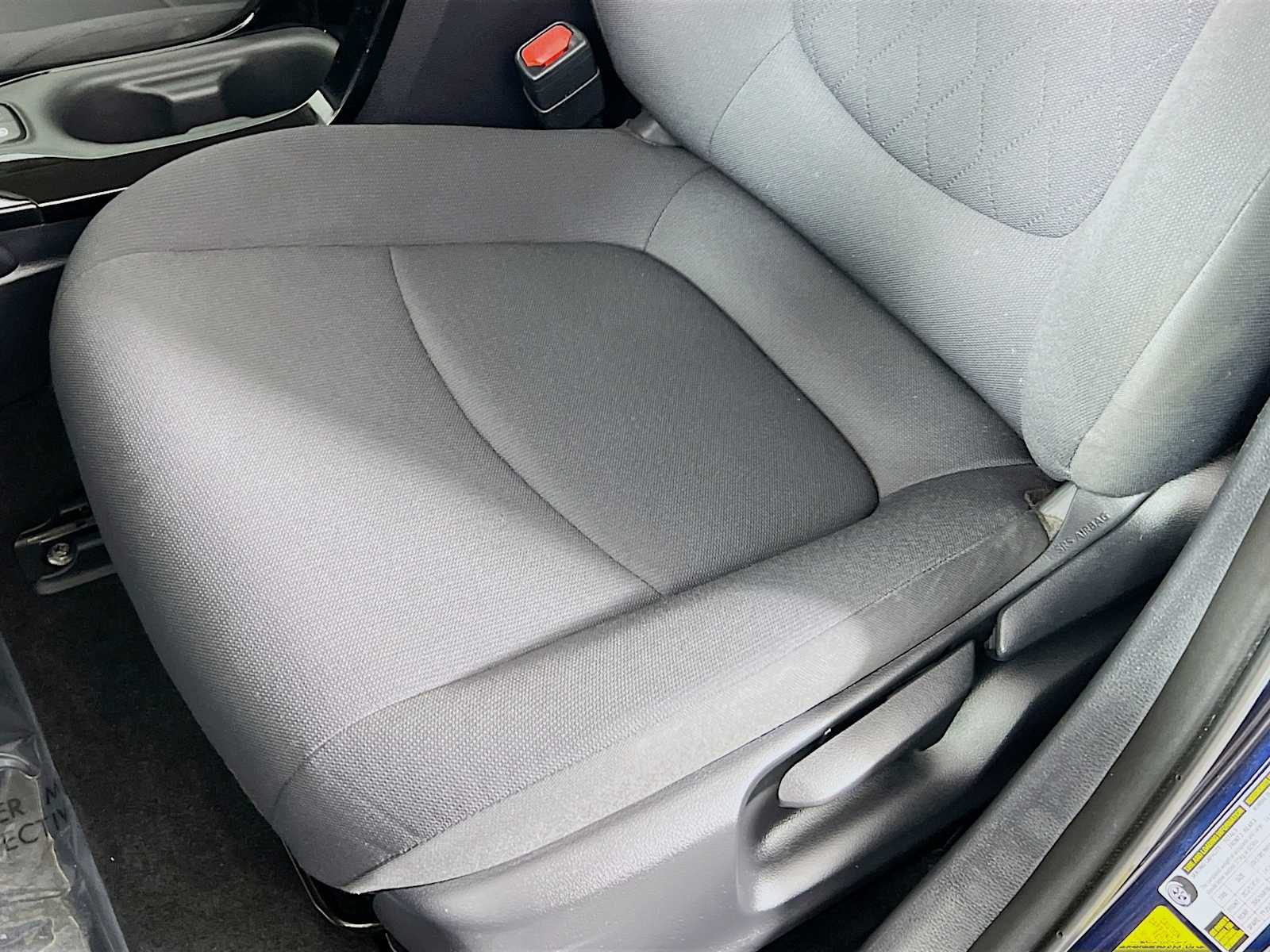 2022 Toyota Corolla LE - Photo 19