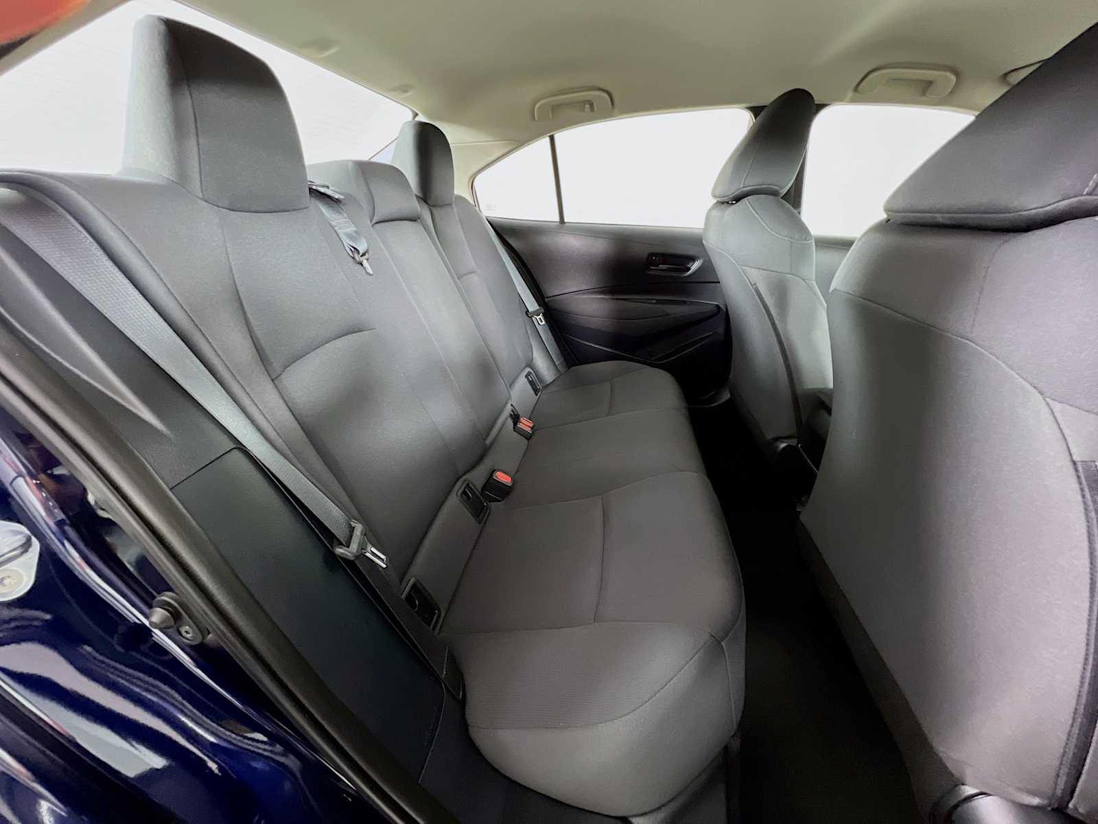 2022 Toyota Corolla LE - Photo 25