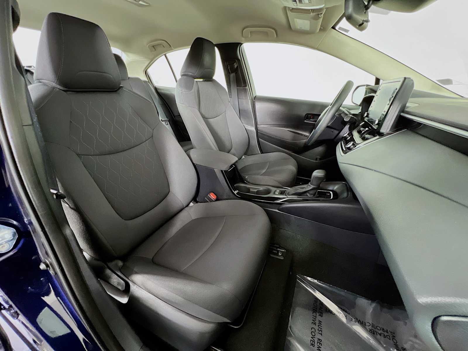2022 Toyota Corolla LE - Photo 26