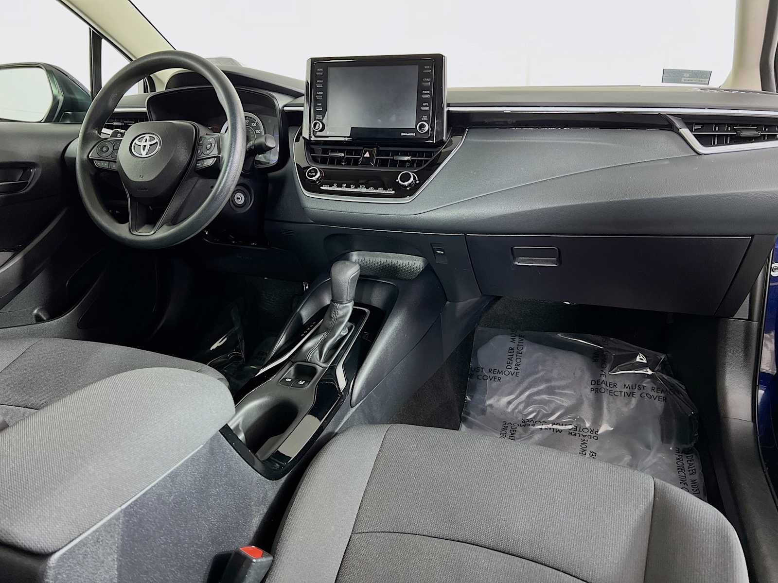 2022 Toyota Corolla LE - Photo 27