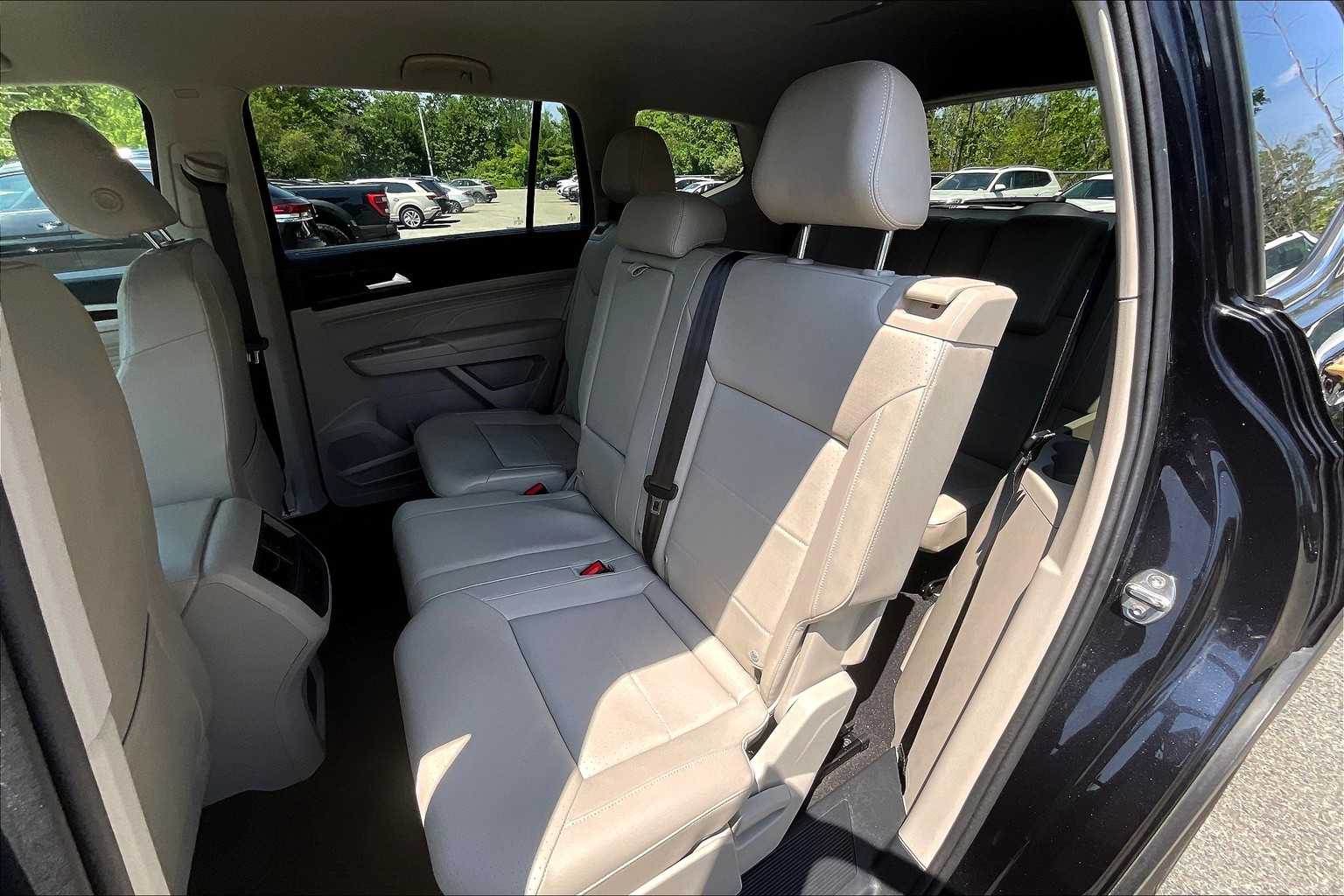 2022 Volkswagen Atlas 2.0T SE - Photo 15