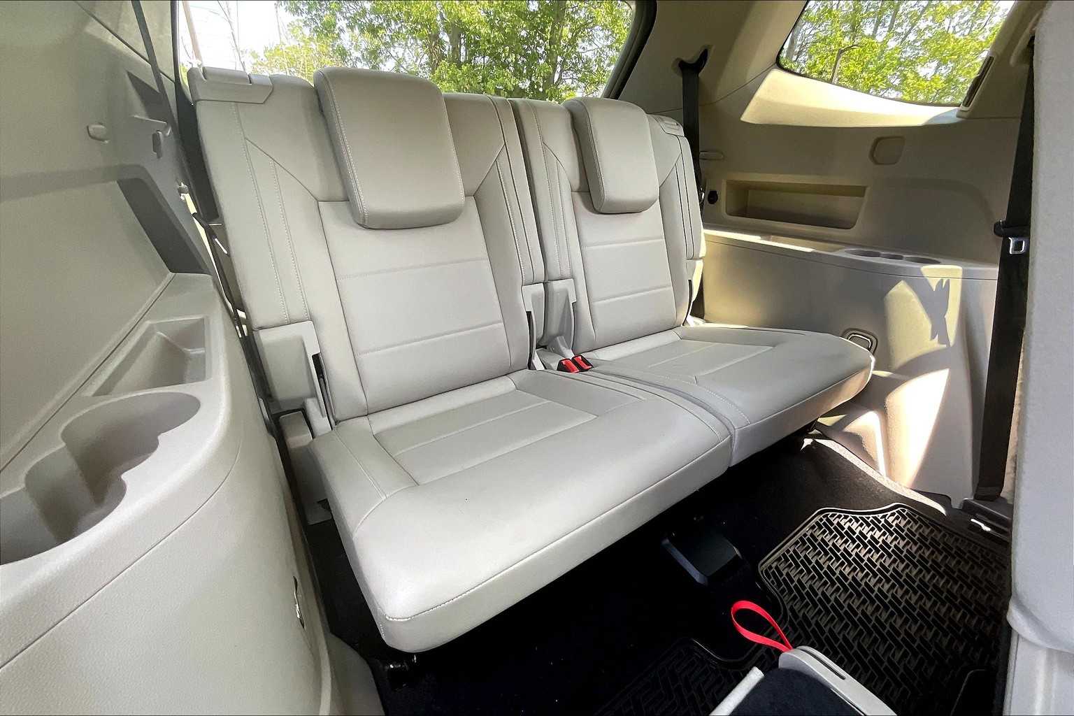 2022 Volkswagen Atlas 2.0T SE - Photo 17