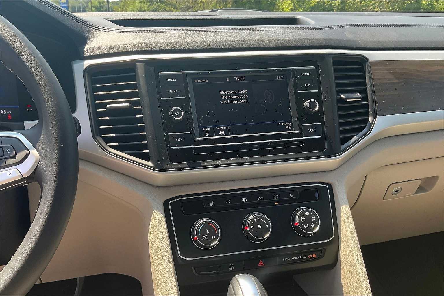 2022 Volkswagen Atlas 2.0T SE - Photo 19