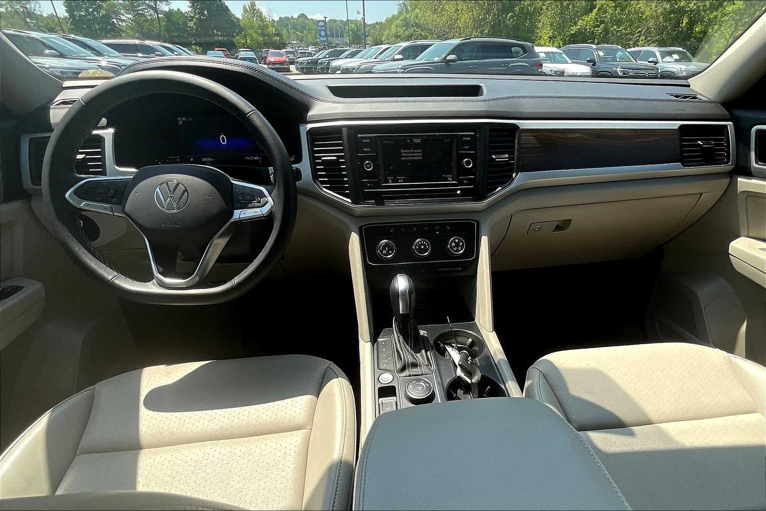 2022 Volkswagen Atlas 2.0T SE - Photo 22