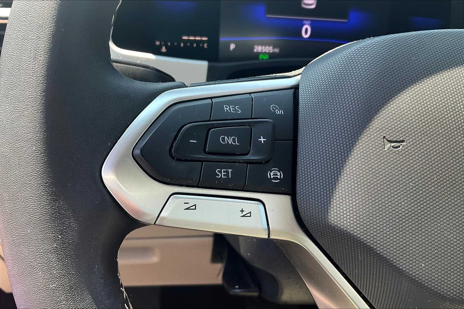 2022 Volkswagen Atlas 2.0T SE - Photo 23