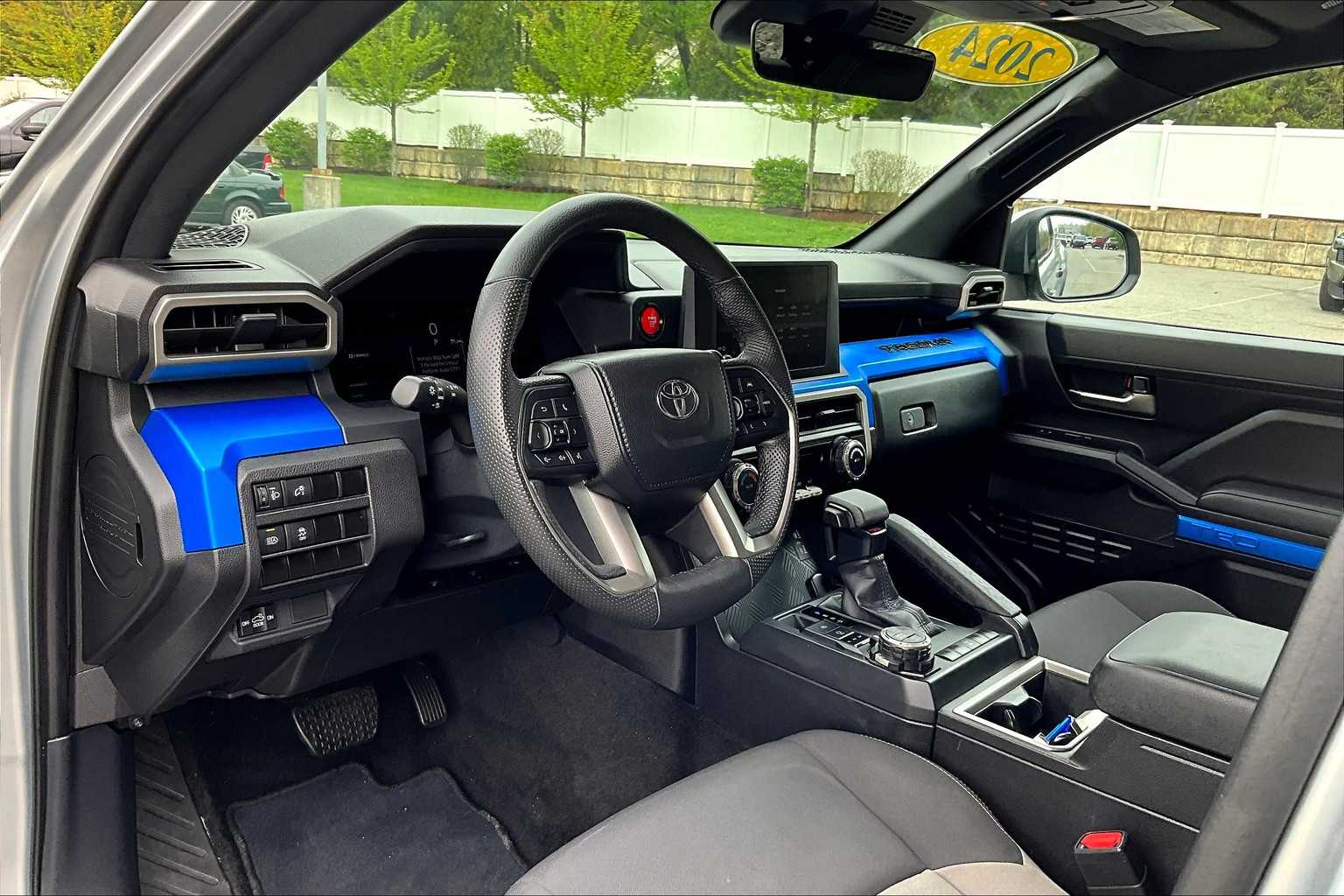2024 Toyota Tacoma TRD Off Road - Photo 8