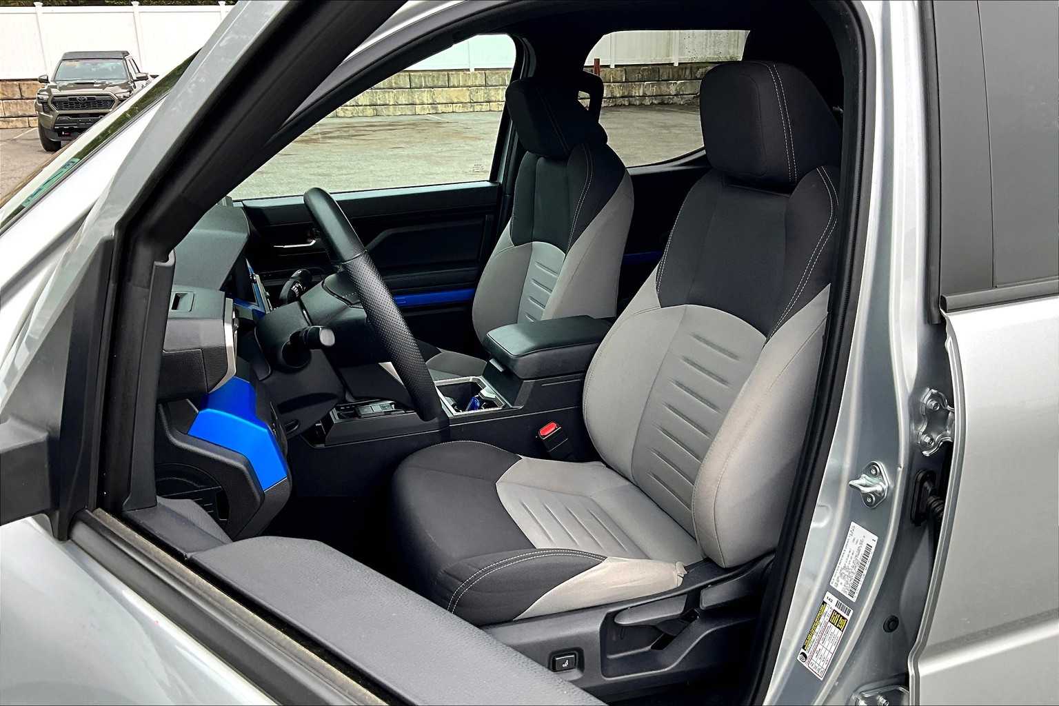 2024 Toyota Tacoma TRD Off Road - Photo 10