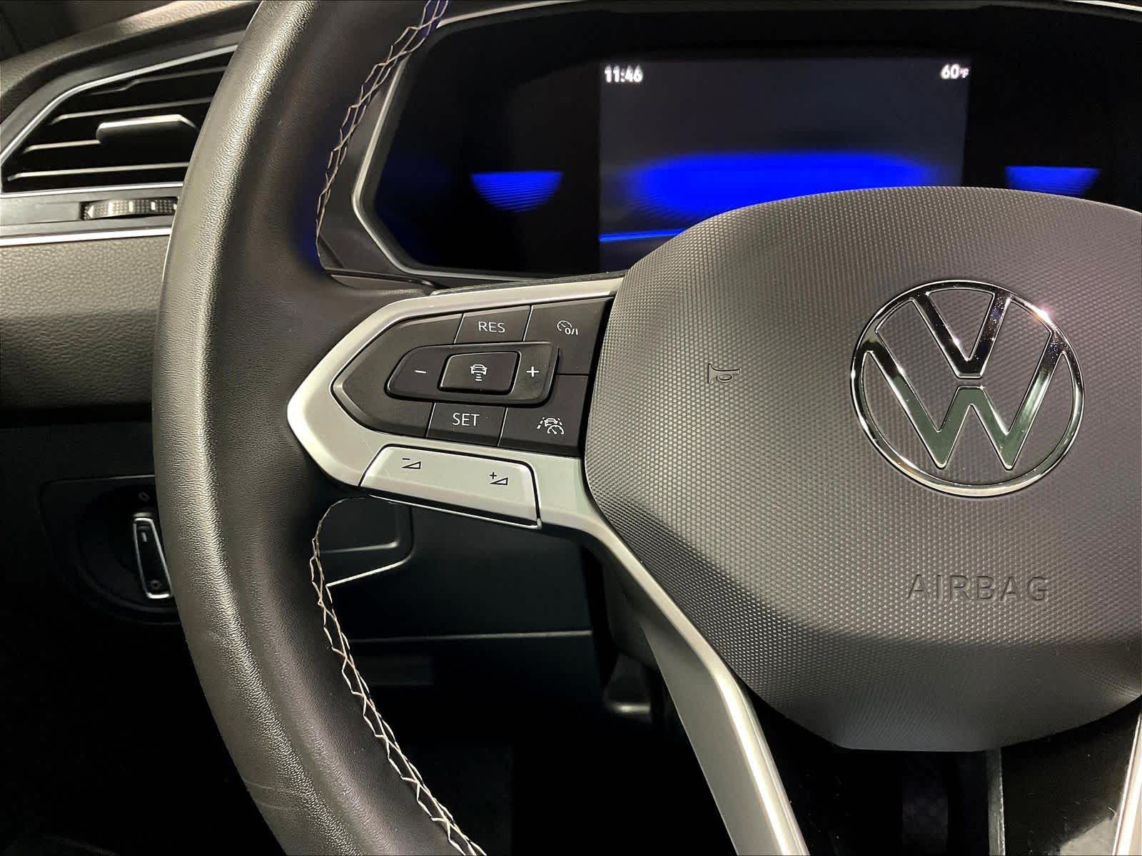 2022 Volkswagen Tiguan SE - Photo 23