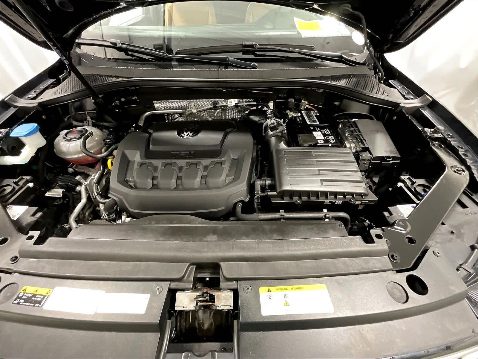 2022 Volkswagen Tiguan SE - Photo 30