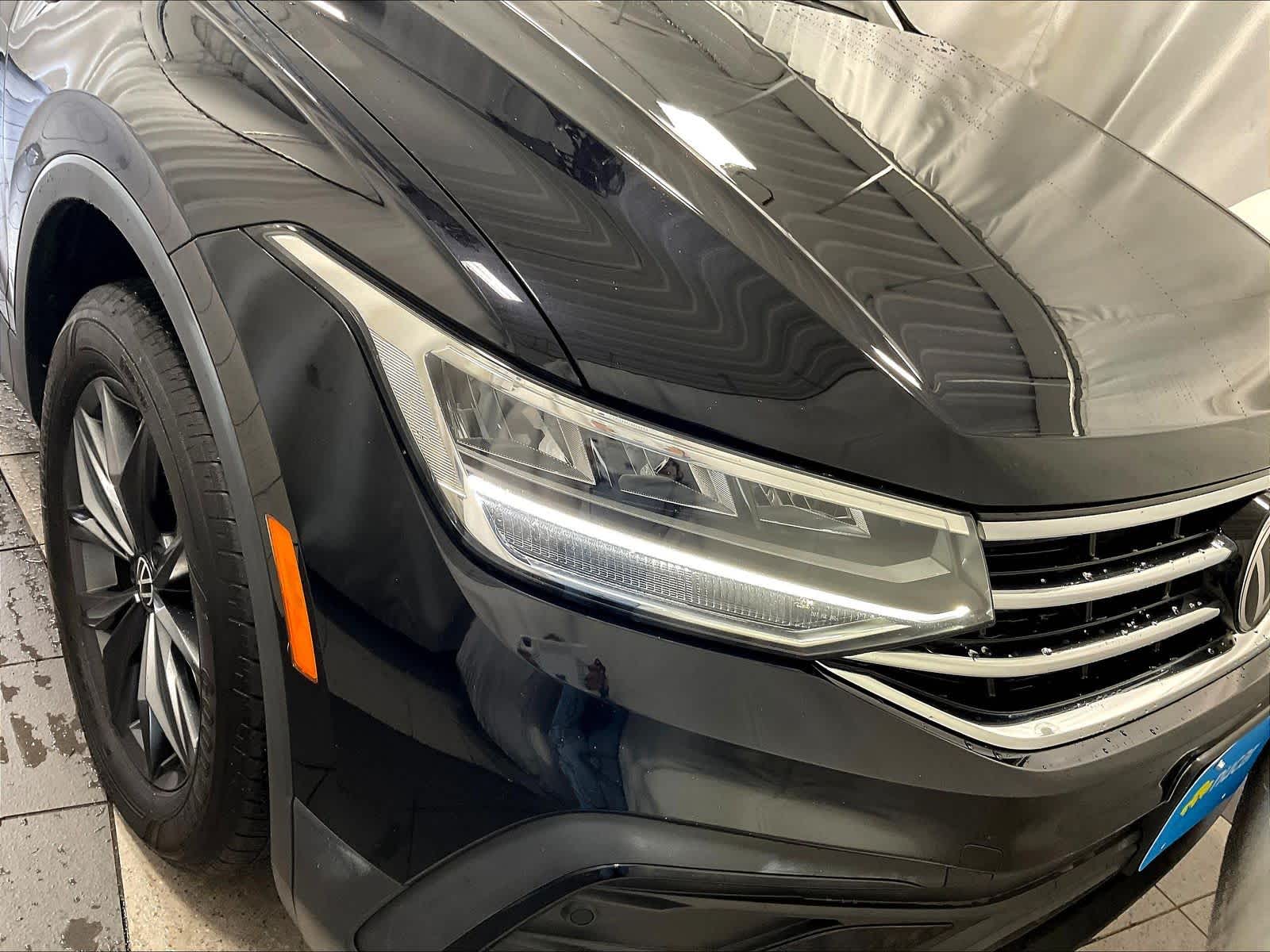 2022 Volkswagen Tiguan SE - Photo 33