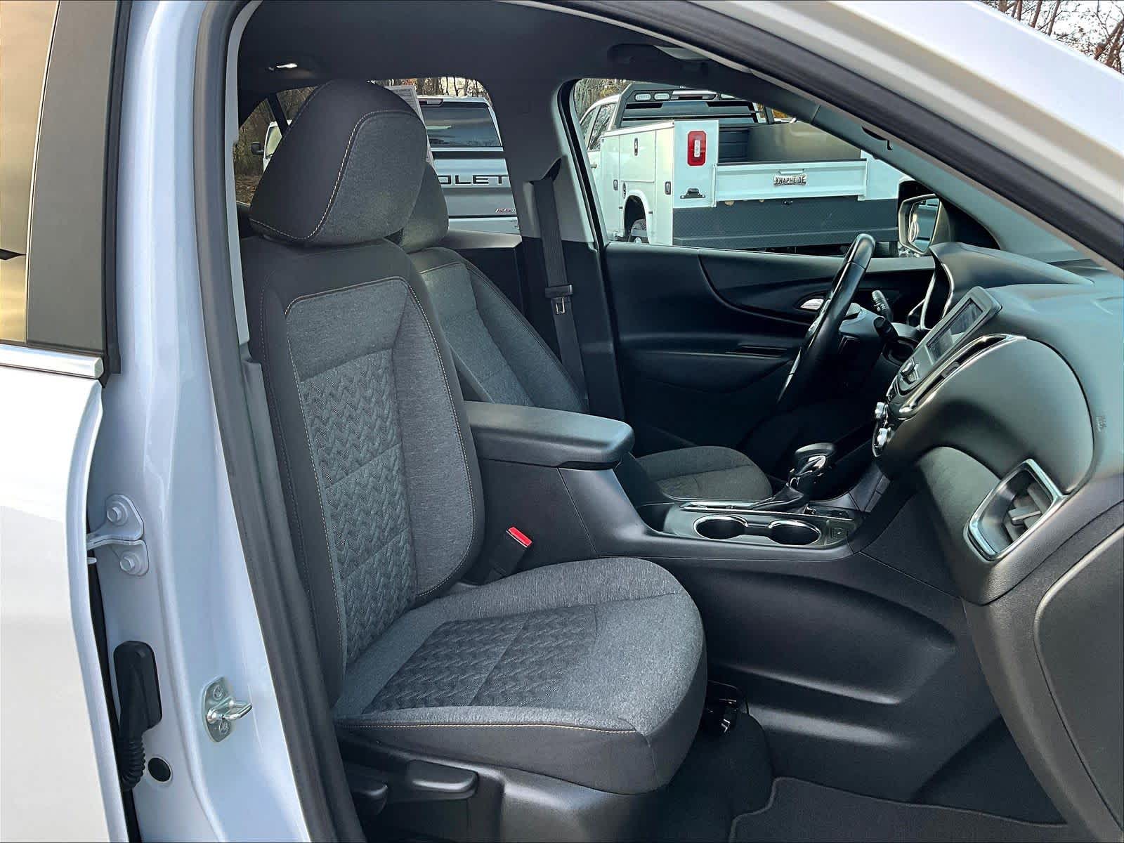 2022 Chevrolet Equinox LT - Photo 11